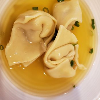 China 4 - Wonton Soup - Chinese Near Me - Holbrook, New York