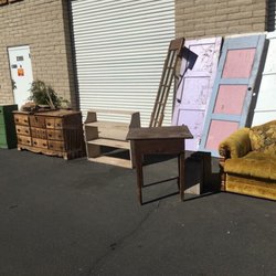Bear's Vintage Thrift