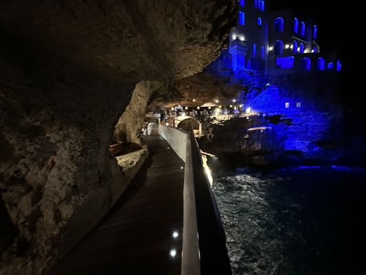 Grotta Palazzese by null