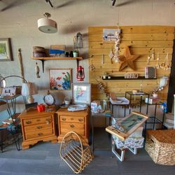 Second Time Around - Furnishings and decor