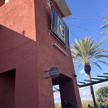 Canvas Coffee - Coffee & Tea Near Me - Corona, California