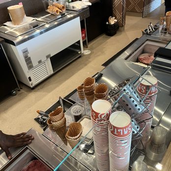 Salt & Straw - Ice Cream & Frozen Yogurt Near Me - Dallas, Texas Salt & Straw - Ice Cream & Frozen Yogurt Near Me - Dallas, Texas