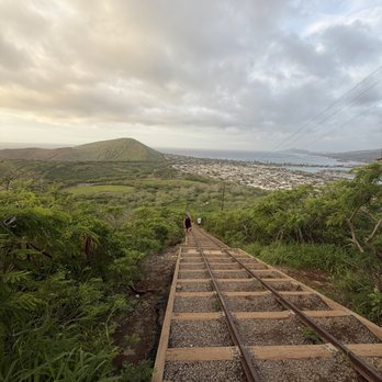 Koko Crater Trail - Hiking Near Me - Honolulu, Hawaii Koko Crater Trail - Hiking Near Me - Honolulu, Hawaii