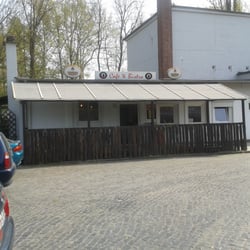 Franki's Café Und Bistro - Anblick draußen : sauber