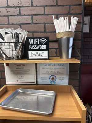 Big Belly Que by null