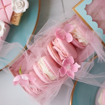 Gateaux D'amore - Macarons - Desserts Near Me Gateaux D'amore - Macarons - Desserts Near Me