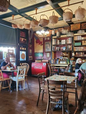 Cahuenga General Store by null