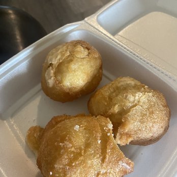 Huckleberry's - Mardi Gras Beignets - Breakfast & Brunch Near Me - Roseville, California