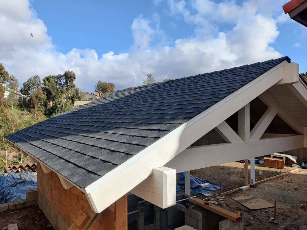 Slide of Sustaita Roofing