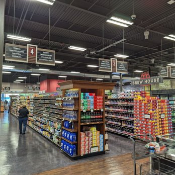 Caraluzzi's Danbury Market - Grocery Near Me - Danbury, Connecticut Caraluzzi's Danbury Market - Grocery Near Me - Danbury, Connecticut