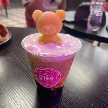 La Chime - Berry Beary Special - Ice Cream & Frozen Yogurt Near Me - Pico Rivera, California