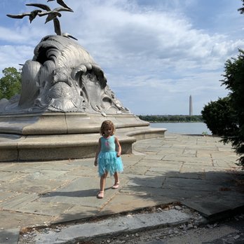 Navy Merchant Marine Memorial - Landmarks & Historical Buildings Near Me - Washington, DC, District of Columbia Navy Merchant Marine Memorial - Landmarks & Historical Buildings Near Me - Washington, DC, District of Columbia