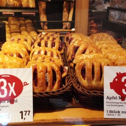 Junge Die Bäckerei - Heidelbeer- und Apfel-Minis