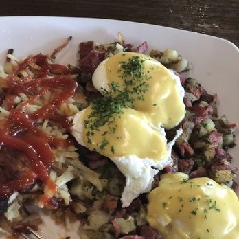 The Scratch Room - Corn Beef Ham & Eggs Benedict - Breakfast & Brunch Near Me - Anaheim, California The Scratch Room - Corn Beef Ham & Eggs Benedict - Breakfast & Brunch Near Me - Anaheim, California