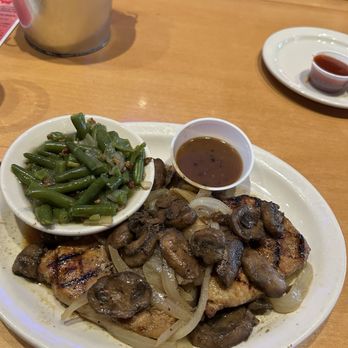 Texas Roadhouse - American Near Me - Kenosha, Wisconsin Texas Roadhouse - American Near Me - Kenosha, Wisconsin