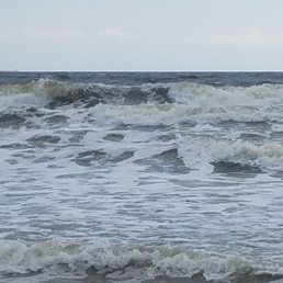 Very choppy water, but they made it work. Very choppy water, but they made it work.