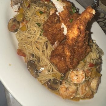 The Cheesecake Factory - Cajun Louisiana Chicken Pasta with shrimp - Desserts Near Me - Cypress, Texas The Cheesecake Factory - Cajun Louisiana Chicken Pasta with shrimp - Desserts Near Me - Cypress, Texas