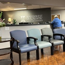 Southwest Diagnostic Imaging Center - Close up front desk
