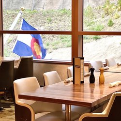 The Buffet - Nice view of the outdoors