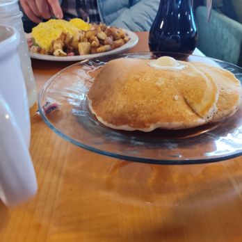 Woods Creek Cafe - Pancakes and Denver omelette - Breakfast & Brunch Near Me - Jamestown, California Woods Creek Cafe - Pancakes and Denver omelette - Breakfast & Brunch Near Me - Jamestown, California