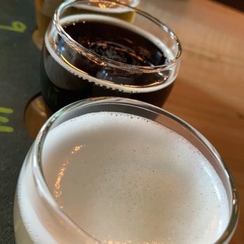 Inside The Five - Sylvania - Yummy flight! - Breweries Near Me - Sylvania, Ohio