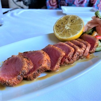 Ruth's Chris Steak House - Seared Ahi Tuna - Steakhouses Near Me - Worcester, Massachusetts