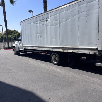 Royal Moving & Storage - Movers Near Me - Los Angeles, California Royal Moving & Storage - Movers Near Me - Los Angeles, California