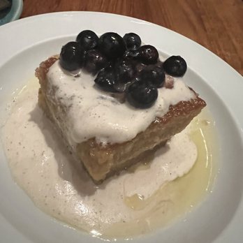 St. Cecilia - Berry torta - Seafood Near Me - Atlanta, Georgia