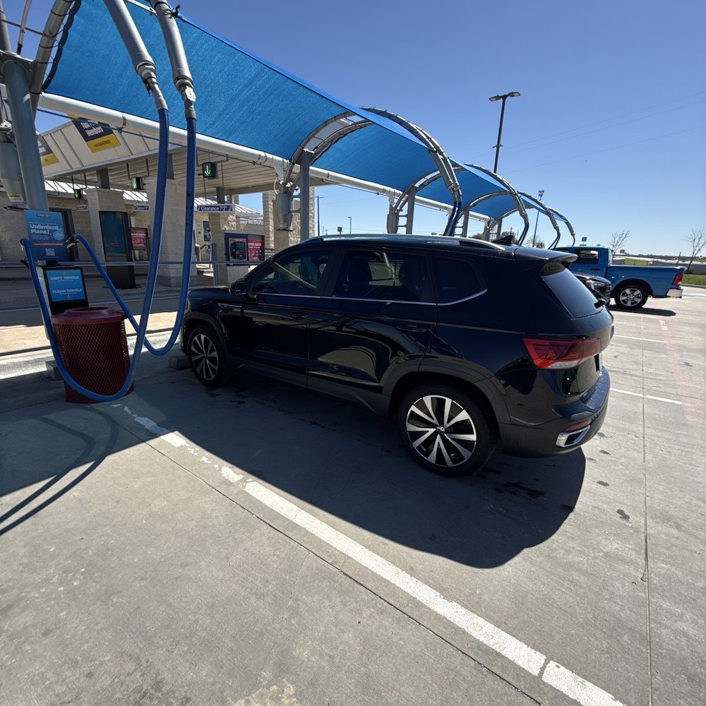 Super Star Car Wash - Purple Heart Trail & Henderson St - Car Wash Near Me - Alvarado, Texas