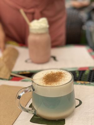 Bulegreen Cafe Yard by null