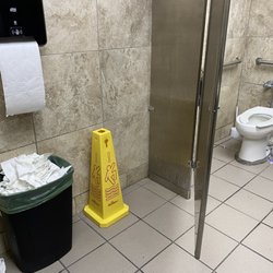 Timewise - Women's bathroom