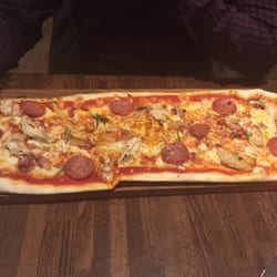 HUGE pizza!