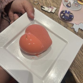 A La Mousse - Pink Love - Desserts Near Me - Philadelphia, Pennsylvania