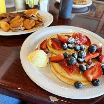 Shelly's Cafe - Shelley's combo - Breakfast & Brunch Near Me - Tampa, Florida Shelly's Cafe - Shelley's combo - Breakfast & Brunch Near Me - Tampa, Florida