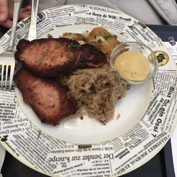 Ständige Vertretung - Pork chop - German Near Me - Berlin, BE