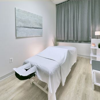Hush Therapeutic Massage - treatment room and massage table - Massage Near Me - Mendota Heights, Minnesota Hush Therapeutic Massage - treatment room and massage table - Massage Near Me - Mendota Heights, Minnesota