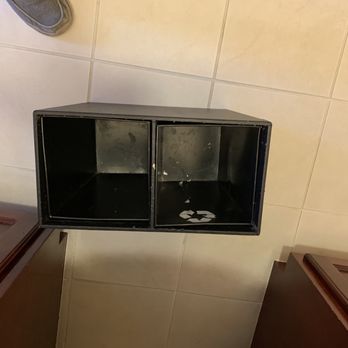 Homewood Suites by Hilton Lancaster - Dirty trash can - Hotels Near Me - Lancaster, California