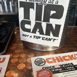 Boss ChickNBeer - Bar area - LOVED this tip jar!