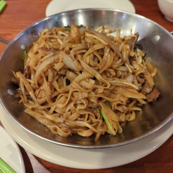 Cafe Orchid - Hk Chow Fun - Chinese Near Me - Millbrae, California