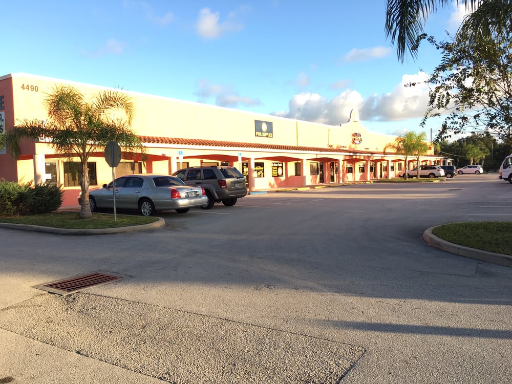 ALAMO BUSINESS CENTER & STORAGE Updated September 2024 4490 N US