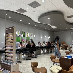 Happy Valley Nails & Spa - Nail Bar