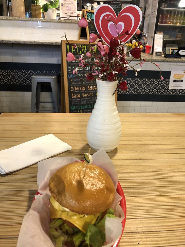 Food from Galleria 7 Market