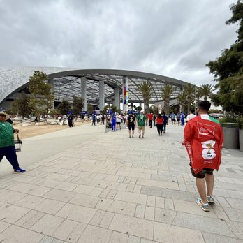 SoFi Stadium - Stadiums & Arenas Near Me - Inglewood, California SoFi Stadium - Stadiums & Arenas Near Me - Inglewood, California