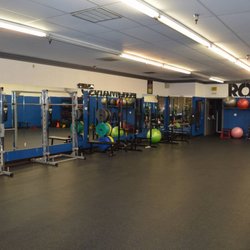 R12 Fitness