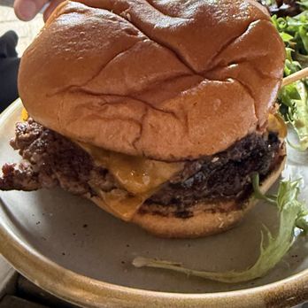 Druthers Brewing - Druthers Smash Burger* - Breweries Near Me - Saratoga Springs, New York Druthers Brewing - Druthers Smash Burger* - Breweries Near Me - Saratoga Springs, New York