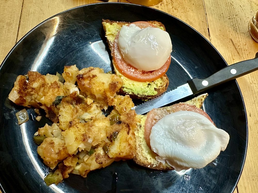 THE LAKE HOUSE CAFE Updated May 2024 5 Lenape Rd, Andover, New