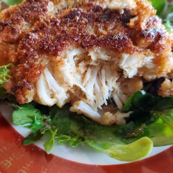 Chez Jacqueline - Crab Cakes! - Cajun/Creole Near Me - Breaux Bridge, Louisiana