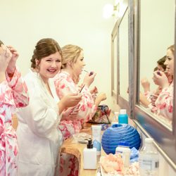 The Enchanted Ranch - Long makeup bar in bridal suite and lighted mirrors