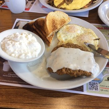 Denny's - Diners Near Me - San Diego, California