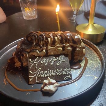 Masons Steakhouse - Tiramisu - Steakhouses Near Me - Quincy, Massachusetts